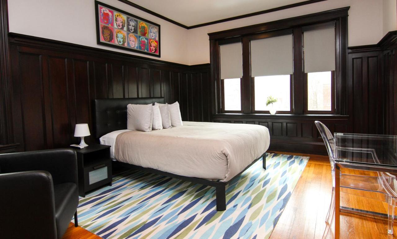 A Stylish Stay W/ A Queen Bed, Heated Floors.. #37 ブルックライン エクステリア 写真